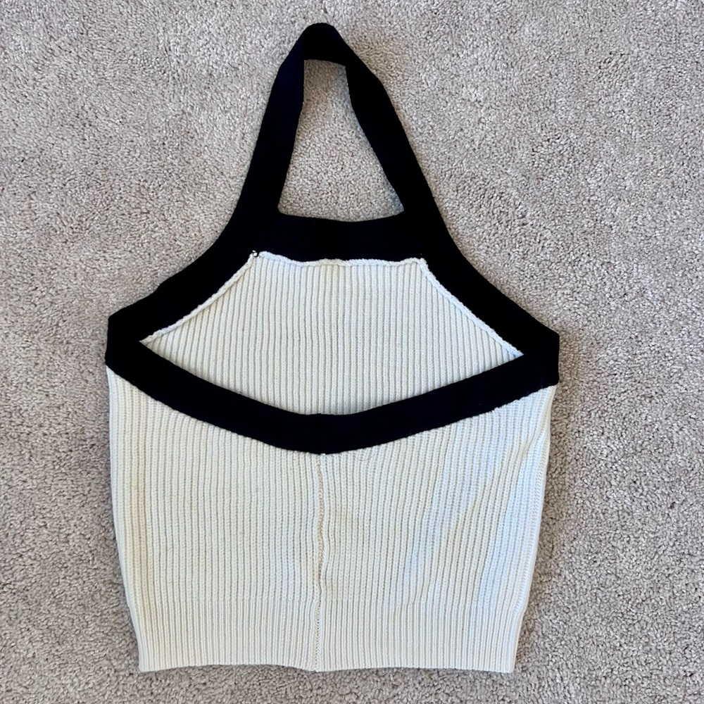 NWT Color-Block Cutout Ribbed Sweater Set - small - Picture 11 of 11